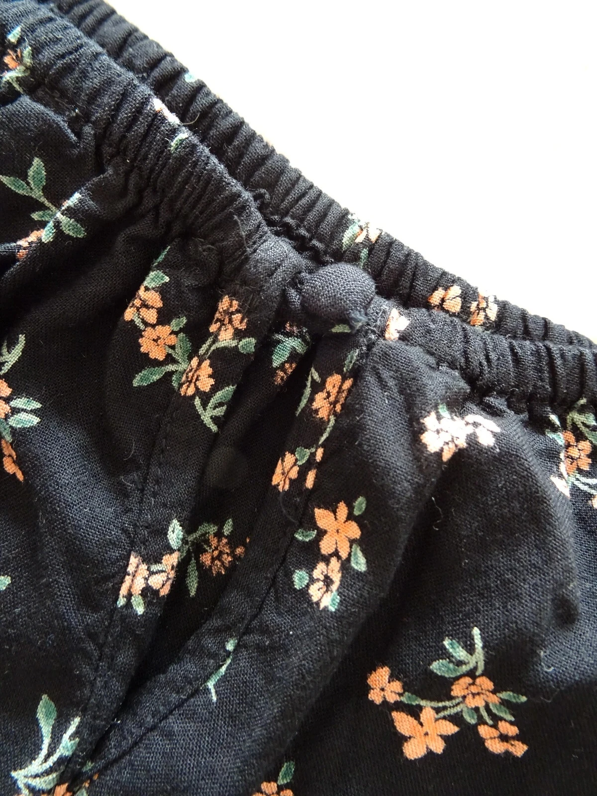 Jennyfer black floral jumpsuit size S – photo 3